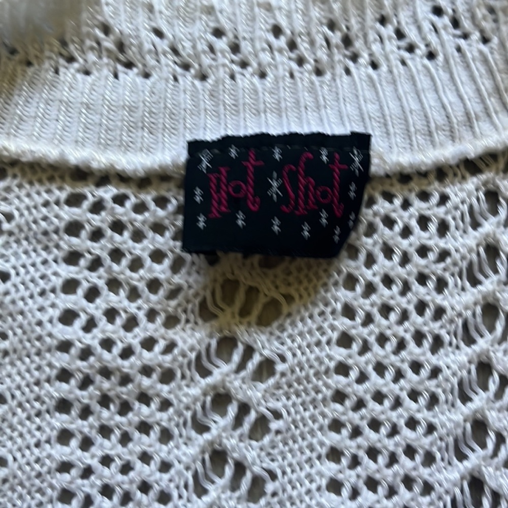small sweater - Picture 2 of 3